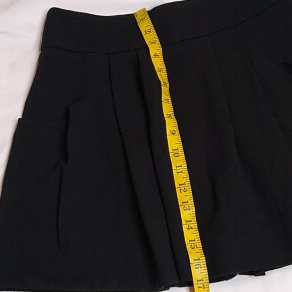 Original Lacoste pleaded Miniskirt NWOT 6 - Picture 10 of 12